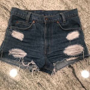 Vintage Levi’s cutoffs